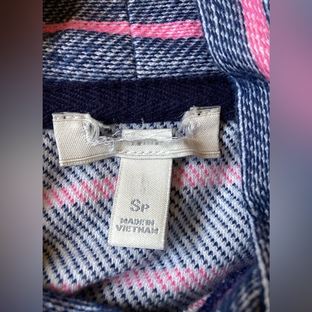 Pull over sweater